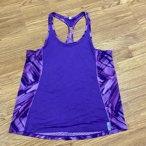 UNDER ARMOUR WORK OUT TOP